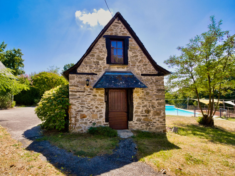 French property for sale in Orgnac-sur-Vézère, Corrèze - €449,000 - photo 3