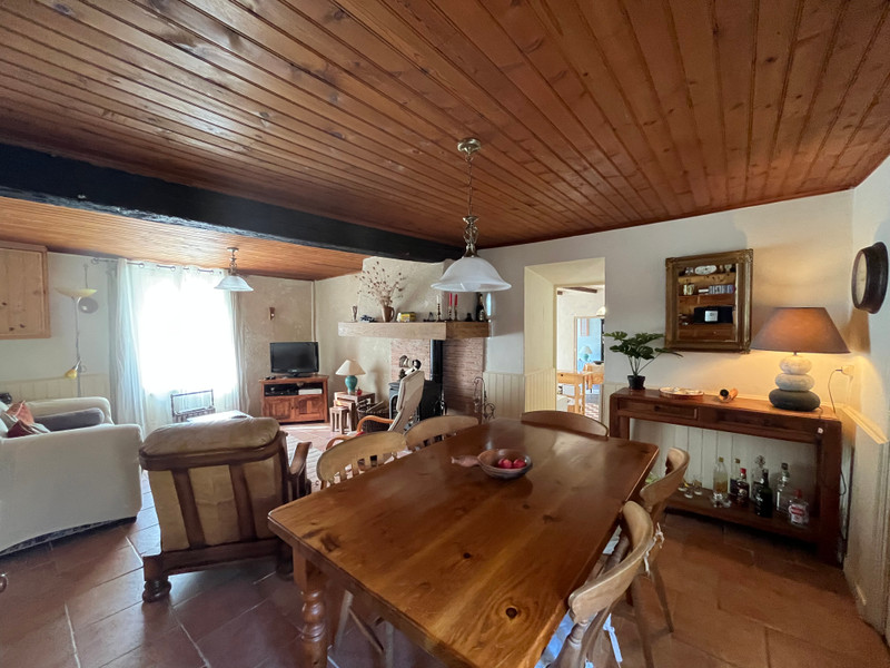 French property for sale in La Roquille, Gironde - €136,250 - photo 2