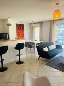 French property for sale in Saint-Raphaël, Var - €290,000 - photo 4