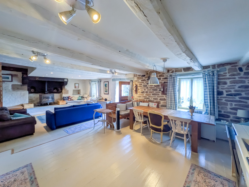 French property for sale in Guiscriff, Morbihan - €130,000 - photo 3