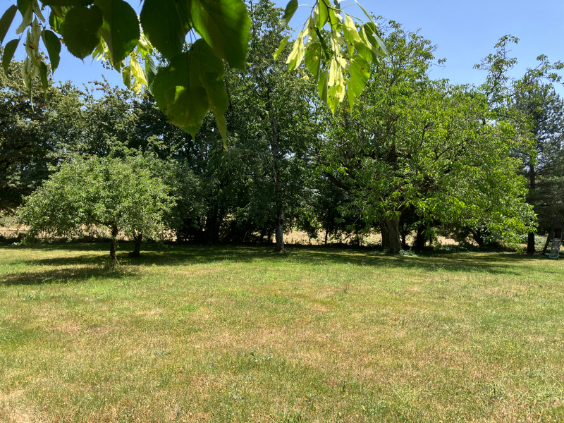 French property for sale in Joussé, Vienne - €305,000 - photo 7