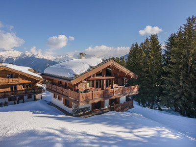 Ski in, ski out 6 bedroom Courchevel 1850 chalet with spa, games room, cinema, ski room in amazing location