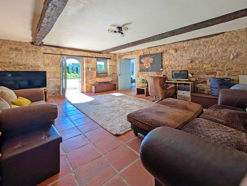 French property for sale in Badefols-d'Ans, Dordogne - €399,000 - photo 3
