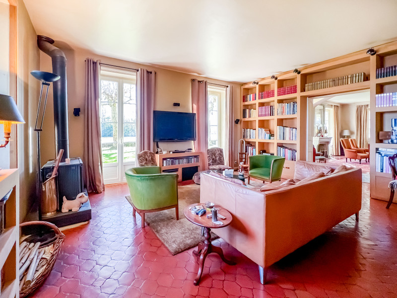 French property for sale in Saint-Martin-de-Seignanx, Landes - €2,550,000 - photo 5