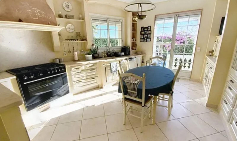 French property for sale in Béziers, Hérault - €1,260,000
