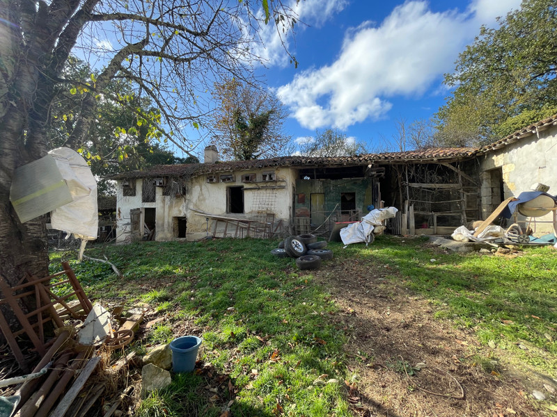 French property for sale in Auch, Gers - €235,400 - photo 6