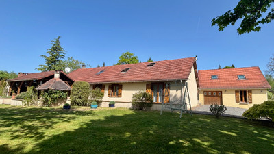 Maison à vendre à Coussac-Bonneval, Haute-Vienne, Limousin, avec Leggett Immobilier