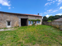 Maison à vendre à Montjean, Charente - 56 600 € - photo 3