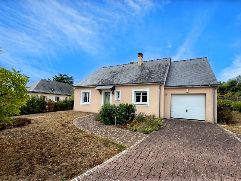 French property for sale in Gennes-Val-de-Loire, Maine-et-Loire - €263,350 - photo 0