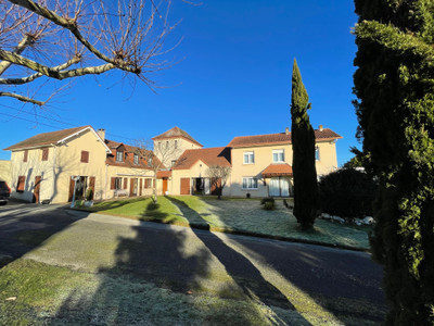 Maison à vendre à Garlin, Pyrénées-Atlantiques, Aquitaine, avec Leggett Immobilier