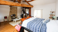 Maison à vendre à Saint-Pierre-de-Juillers, Charente-Maritime - 265.000 € - photo 12