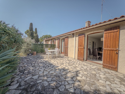 French property for sale in Puissalicon, Hérault - €449,000 - photo 4
