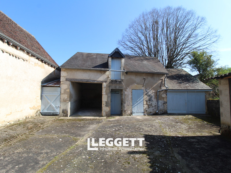 Immeuble — Angles-sur-l'Anglin