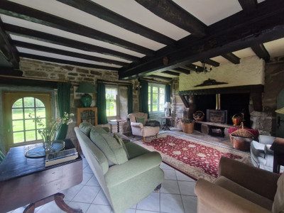 French property for sale in Loguivy-Plougras, Côtes-d'Armor - €205,350 - photo 3
