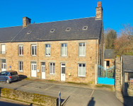 Maison à vendre à Montsecret-Clairefougère, Orne - 139.000 € - photo 1