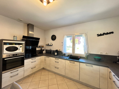 French property for sale in Saint-Romans-lès-Melle, Deux-Sèvres - €320,000 - photo 2