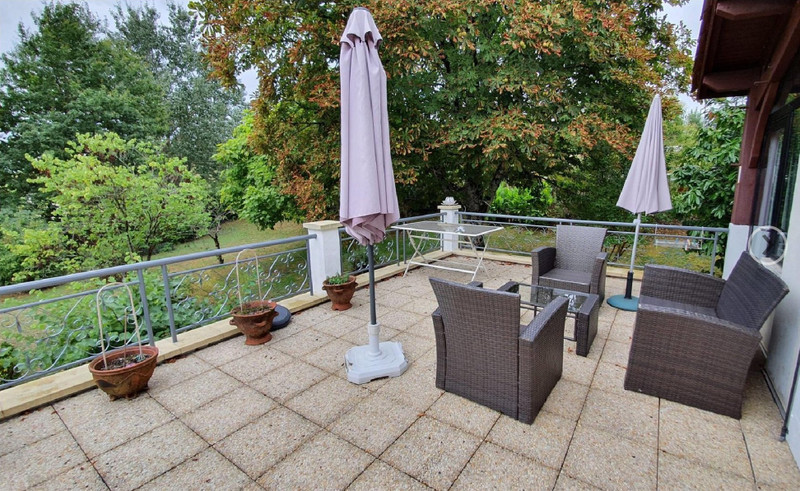 French property for sale in Tombebœuf, Lot-et-Garonne - €257,500 - photo 8