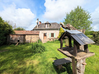 Panoramic view for sale in Condat-sur-Ganaveix Corrèze Limousin
