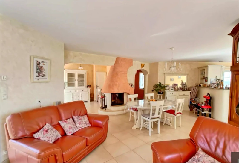 French property for sale in Chantonnay, Vendée - €583,000 - photo 5