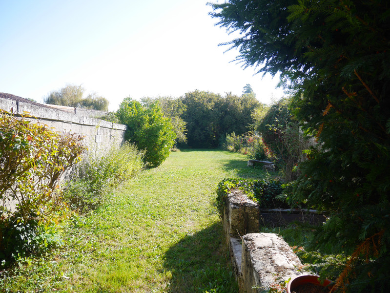 French property for sale in Montmoreau, Charente - €192,000 - photo 3