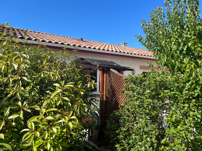 French property for sale in Castres, Tarn - €310,000 - photo 4