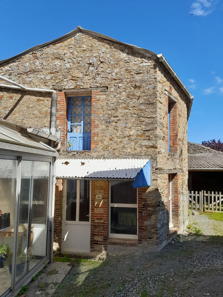 French property for sale in La Meilleraie-Tillay, Vendée - &#8364;100,000 - photo 9