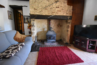 French property for sale in Saint-André-d'Allas, Dordogne - €681,580 - photo 5