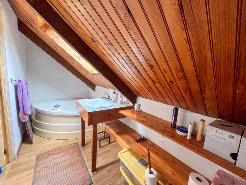French property for sale in Langonnet, Morbihan - €93,500 - photo 12