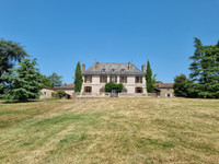 Chateau à vendre à Lesterps, Charente - 1.054.700 € - photo 2