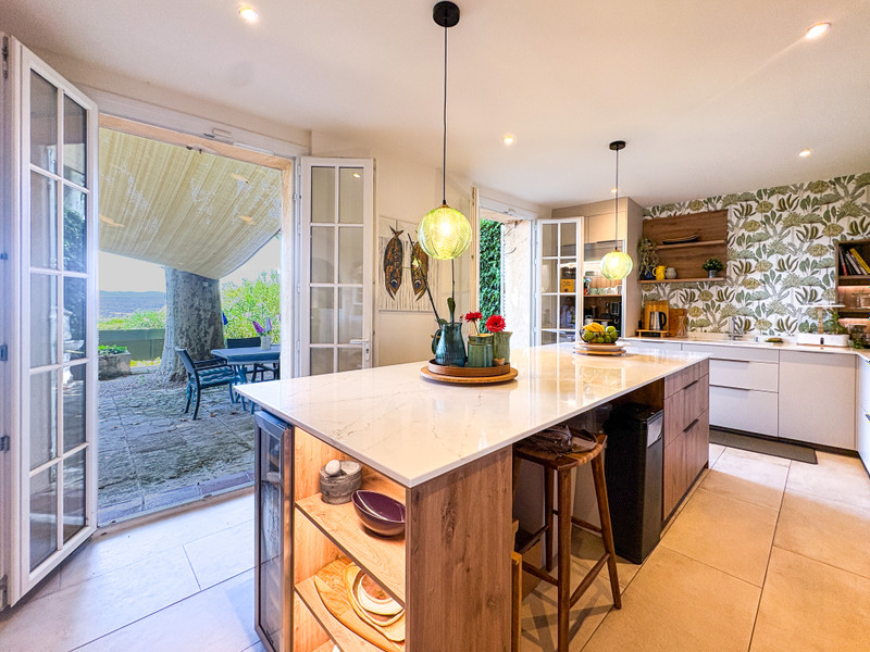 French property for sale in Aix-en-Provence, Bouches-du-Rhône - €1,196,000 - photo 5