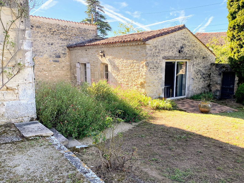 French property for sale in Gond-Pontouvre, Charente - €356,990 - photo 2