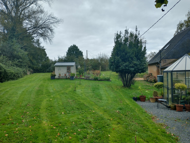 French property for sale in Crosmières, Sarthe - €260,000 - photo 12