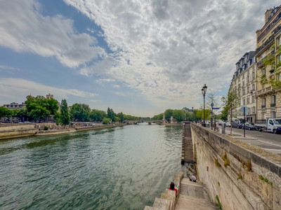 French property for sale in Paris 4e Arrondissement, Paris - €390,000 - photo 9