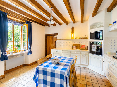 French property for sale in Lussac-les-Églises, Haute-Vienne - €249,100 - photo 1