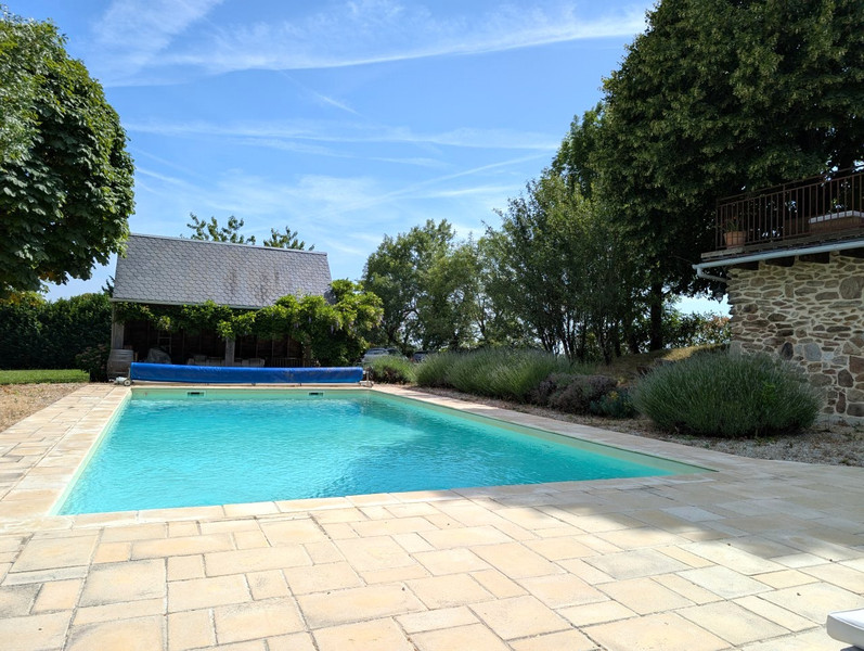 French property for sale in Pradinas, Aveyron - €399,000 - photo 12