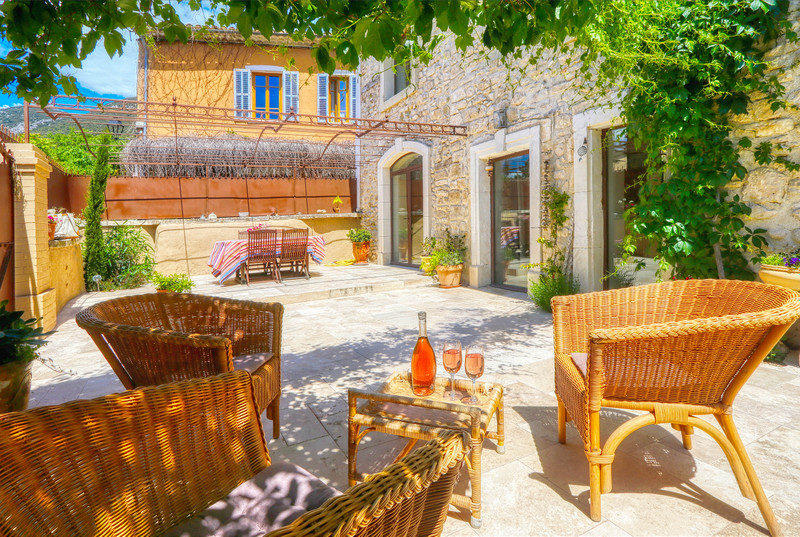 Propriété à vendre à Rustrel, Vaucluse - 798 000 €