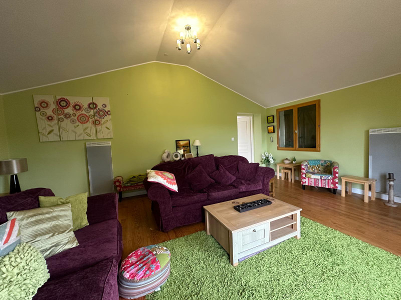 French property for sale in Montaner, Pyrénées-Atlantiques - €325,000 - photo 4
