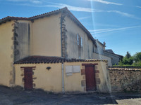 Maison à vendre à Brillac, Charente - 77.000 € - photo 9