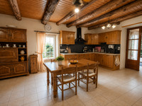 Propriété à vendre à Condac, Charente - 370 000 € - photo n°5