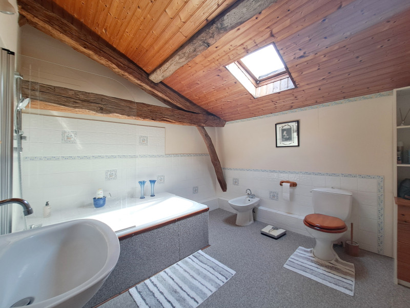 French property for sale in Paizay-Naudouin-Embourie, Charente - €143,600 - photo 7