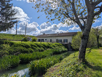 Maison à vendre à Challignac, Charente - 625.000 € - photo 3