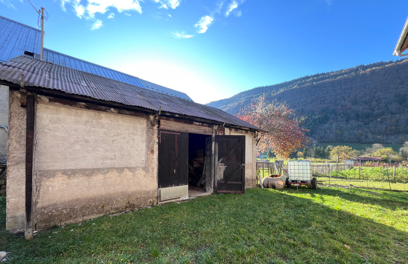 Ski property for sale in Aillons Margeriaz - €450,000 - photo 2