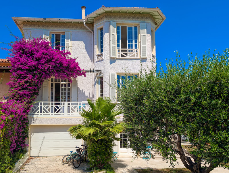 Propriété à vendre à Nice, Alpes-Maritimes - 1 690 000 €