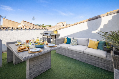 French property for sale in Tourbes, Hérault - €339,000 - photo 6