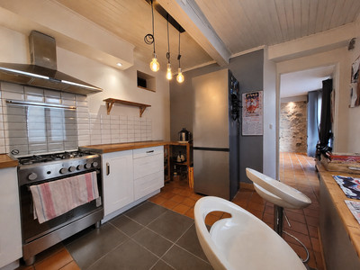 French property for sale in Villelongue-dels-Monts, Pyrénées-Orientales - €245,000 - photo 2