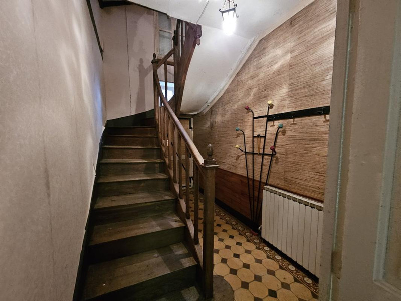 French property for sale in Saint-Caprais, Allier - €76,000 - photo 5