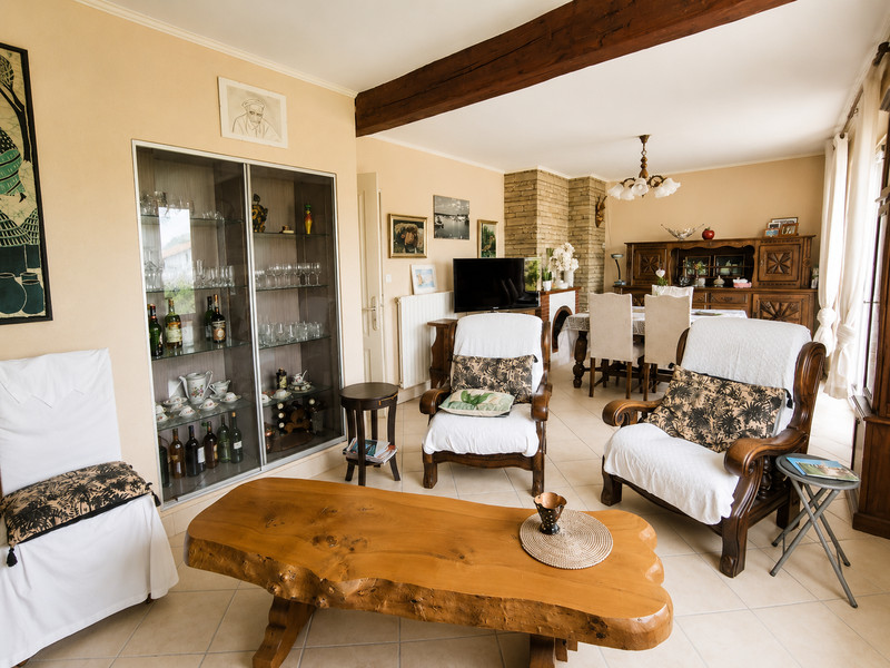 French property for sale in Gujan-Mestras, Gironde - €682,000 - photo 1