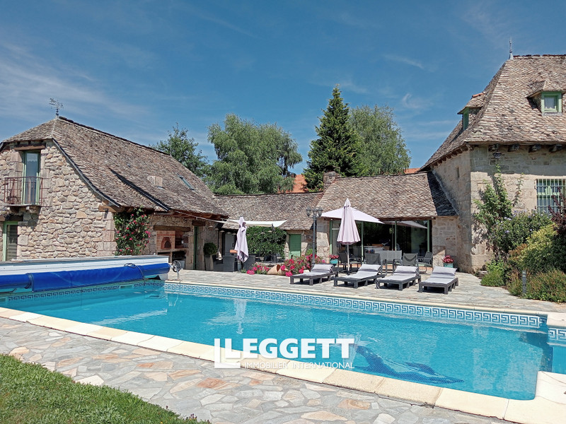 Maison 12 pièce(s), SAINT-PRIVAT