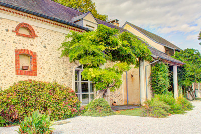 French property for sale in Lourdes, Hautes-Pyrénées - €649,000 - photo 11