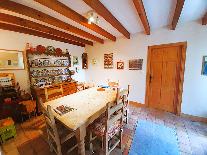 French property for sale in Vendoire, Dordogne - €162,000 - photo 4